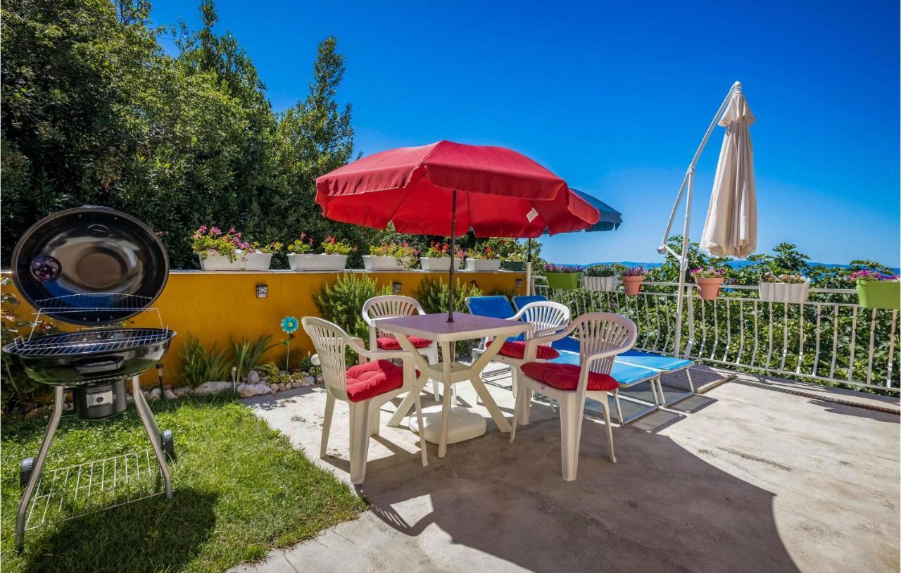 Amazing Apartment In Kostrena With 1 Bedrooms And Wifi Екстериор снимка